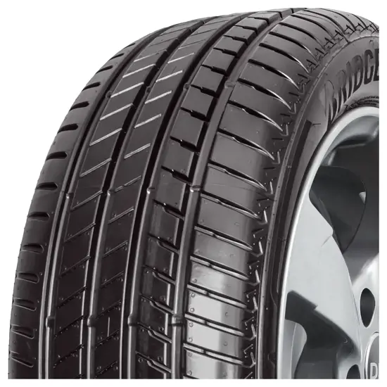 Bridgestone 225 60 R18 104W Alenza 001 RFT XL 15245157